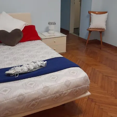 Apartment Brand New Opening 